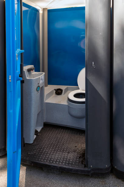 Best Porta potty rental for outdoor events  in Carlyss, LA